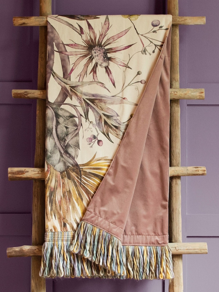 Voyage Gold Elysium Throw - Image 1 of 2