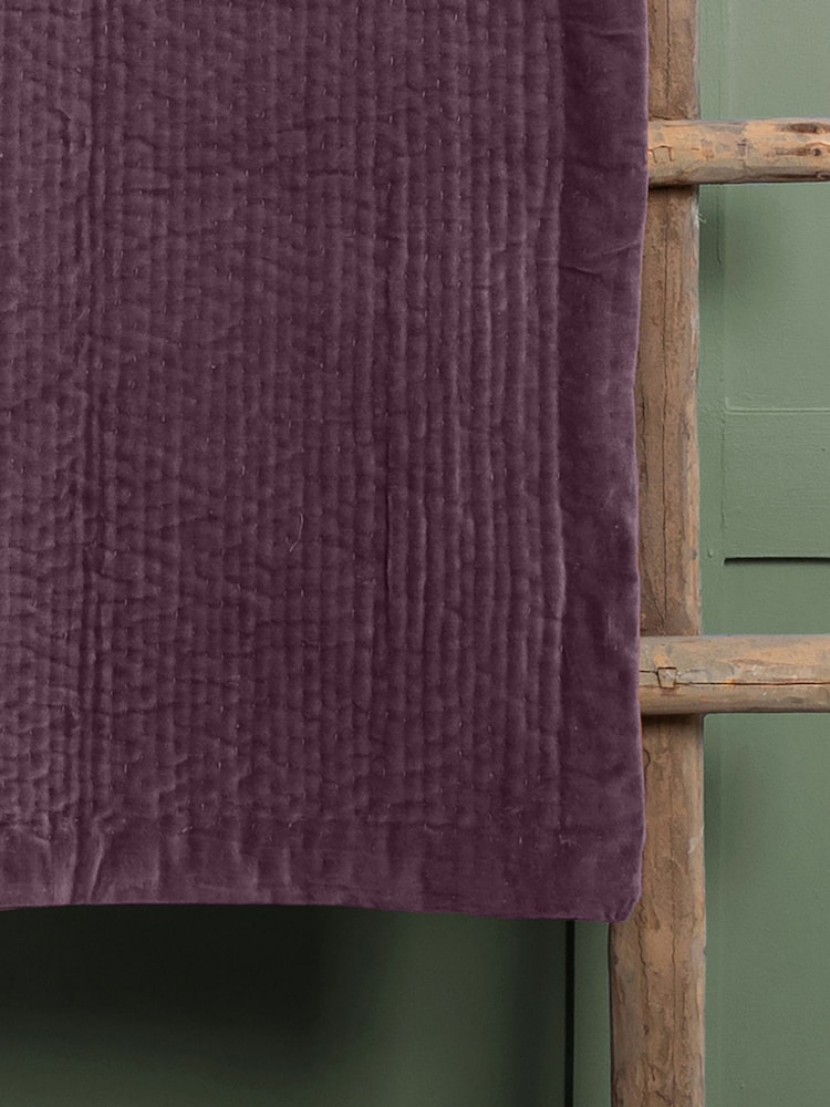 Voyage Plum Purple Haze Velvet 100% Cotton Throw - Image 2 of 2