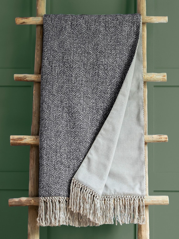 Voyage Charcoal Grey Oryx Throw - Image 1 of 2