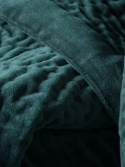 Voyage Ocean Blue Haze Quilted Velvet Throw - Image 4 of 6