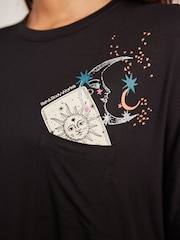 Bath & Body Works Black Mystic Oversized T-Shirt and Cotton Leggings Set - Image 5 of 10