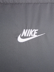Nike grey Sportswear Club Puffer Jacket - Image 6 of 11