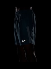 Nike Denim Turq 7 Inch Dri-FIT Challenger Unlined Running Shorts - Image 5 of 5
