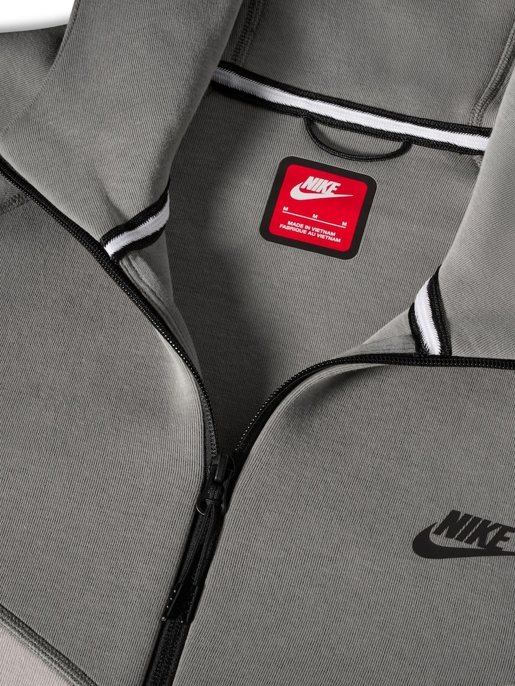 Nike Iron Grey/Black Tech Fleece Zip-Up Hoodie - Image 4 of 7