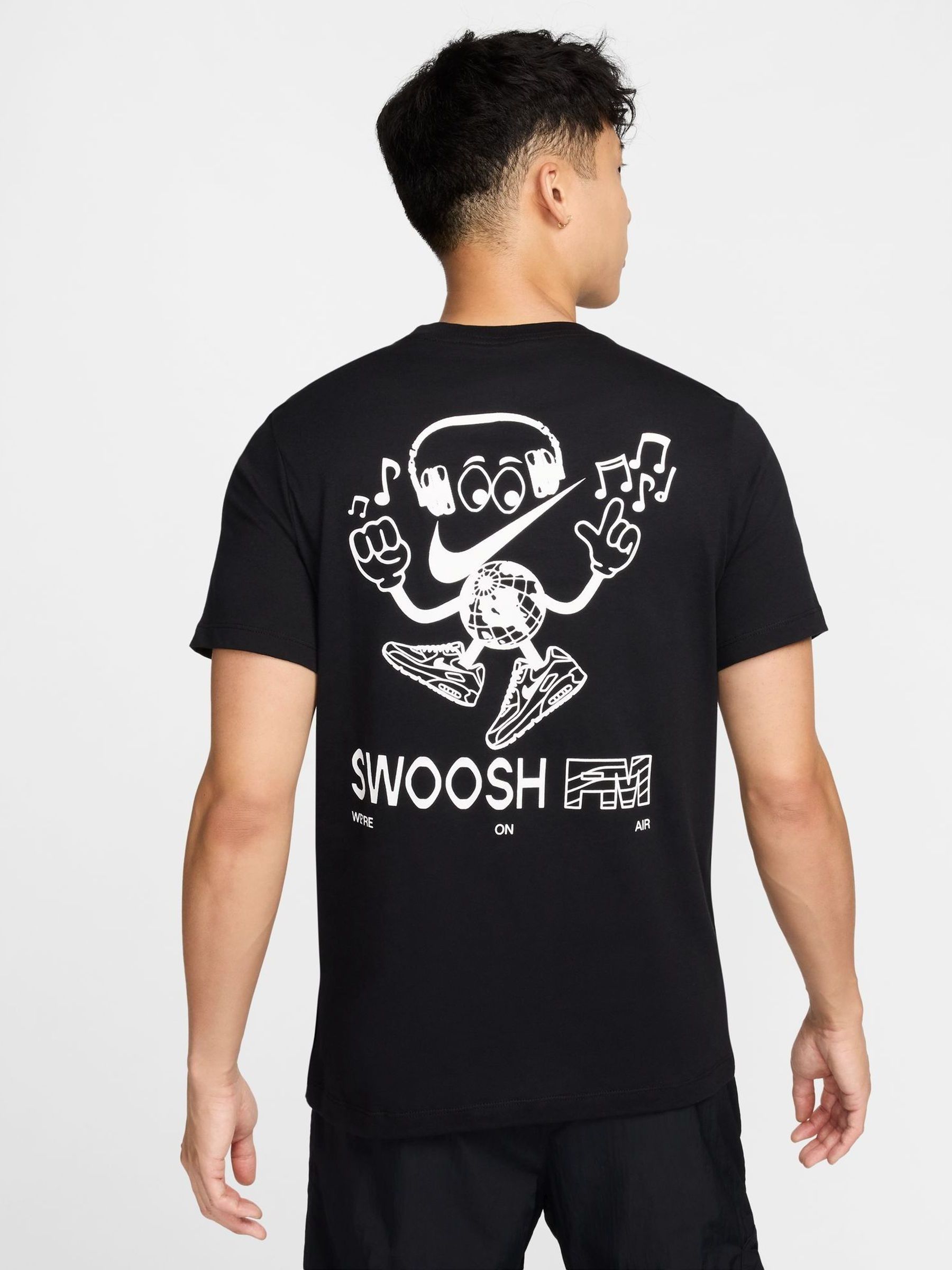 Nike 100 cotton t shirts clearance