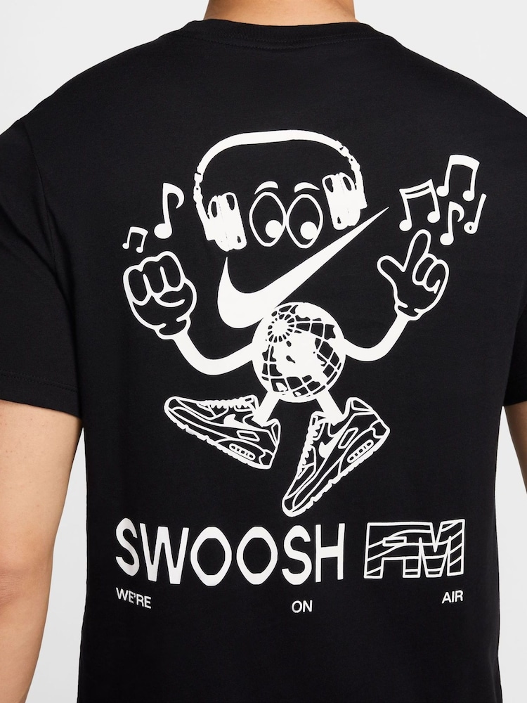 Nike Black Back Graphic Printed 100% Cotton T-Shirt - Image 4 of 6