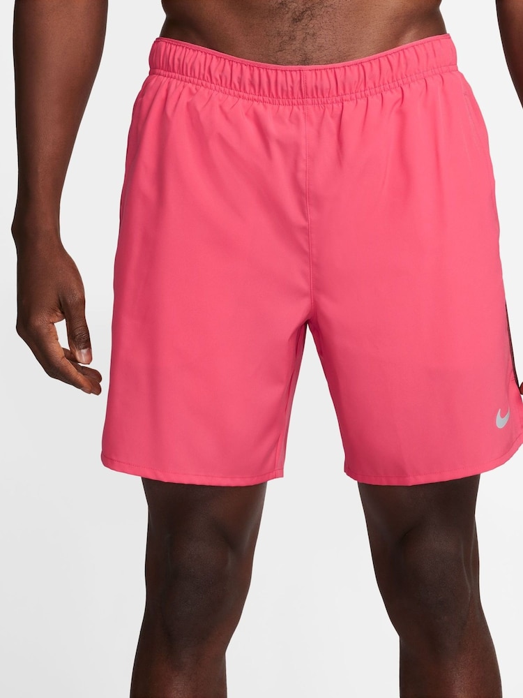 Розовый - Nike Challenger Dri-FIT 7 Inch 2-in-1 Running Shorts - Изображение 1 из 5