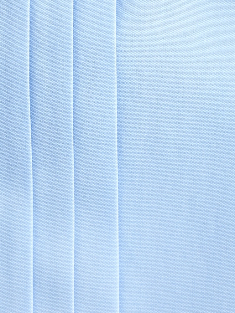 Light Blue Pleated Double Cuff 100% Cotton Dress Shirt With Cutaway Collar - Image 8 of 8