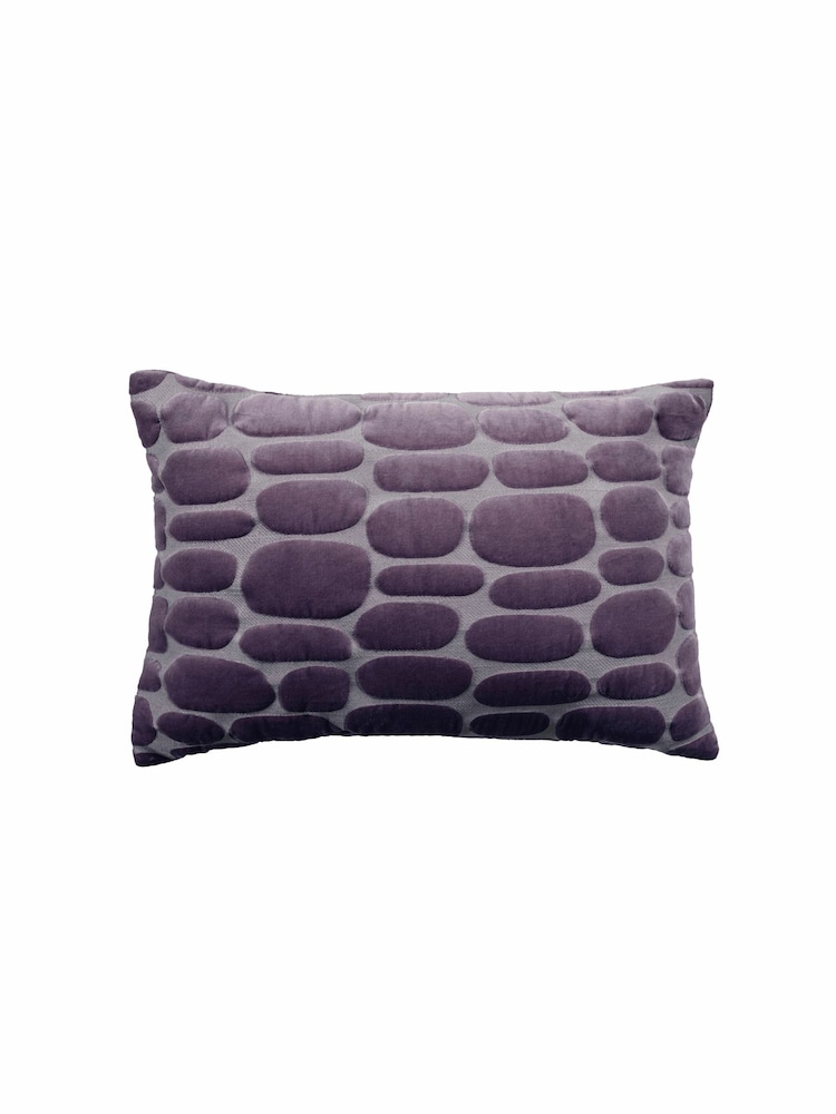 Voyage Plum 40 x 60cm Boulder Velvet Cushion - Image 2 of 4