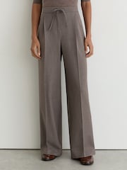 Reiss Neutral Elowen Petite Wide-Leg Pull-On Drawstring Trousers - Image 3 of 8