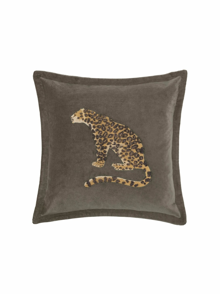Voyage Iron Waghoba Animal Oxford Cushion - Image 2 of 4