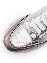 Moda in Pelle Beeli Lace Up Trainers On Wedge Sole With Zip - صورة 2 من 3