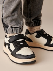 Black/White Touch Fastening Elastic Lace Trainers - Image 7 of 10
