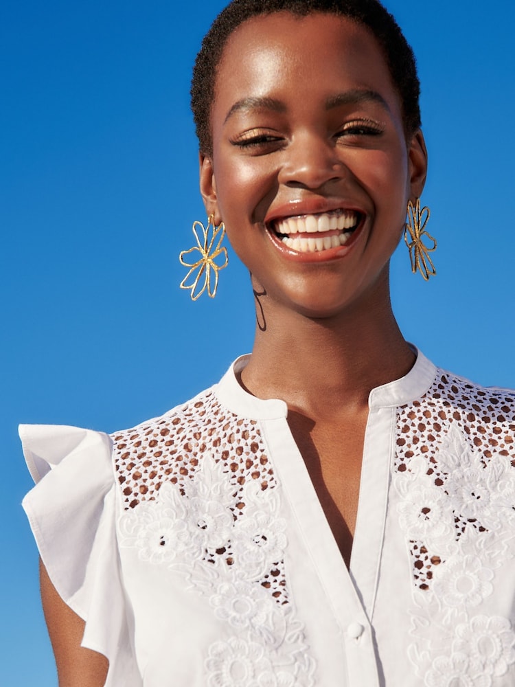 Love & Roses White Flutter Sleeve Cutwork Blouse With Linen - Image 2 of 4