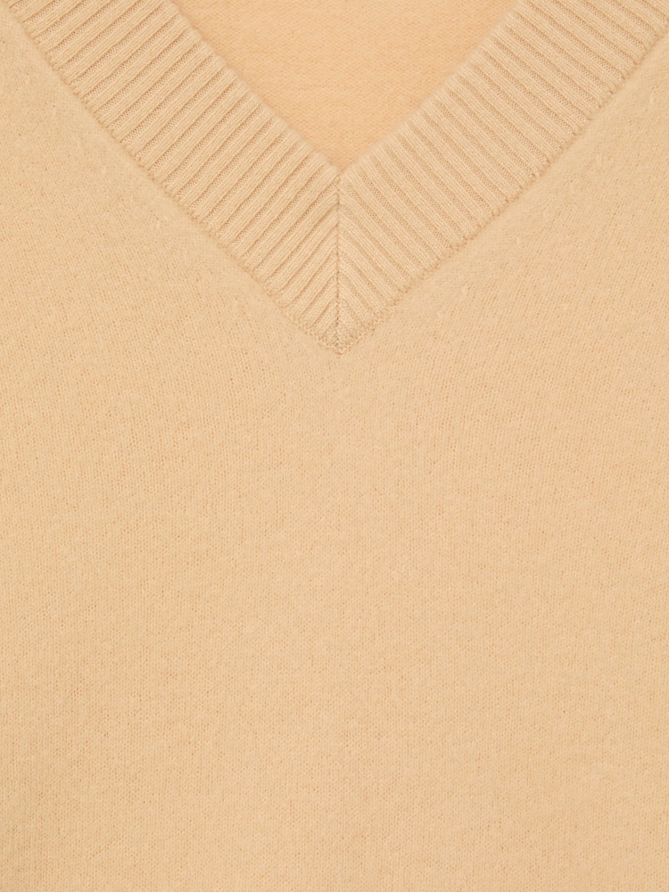 Reiss Macaroon Yellow Alberz Wool-Cashmere V-Neck Jumper - Image 7 of 7 Reiss Macaroon Yellow Alberz Wool-Cashmere V-Neck Jumper - Image 7 of 7
