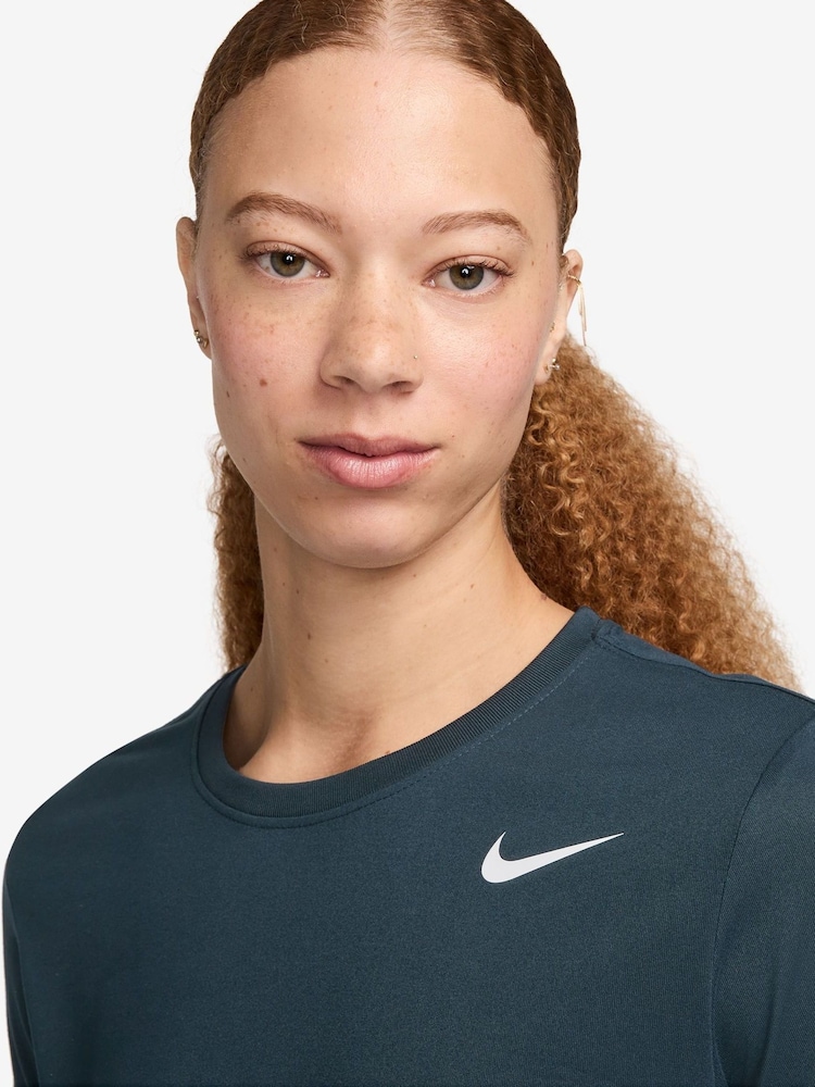 Nike Navy Dri-FIT T-Shirt - Image 3 of 3