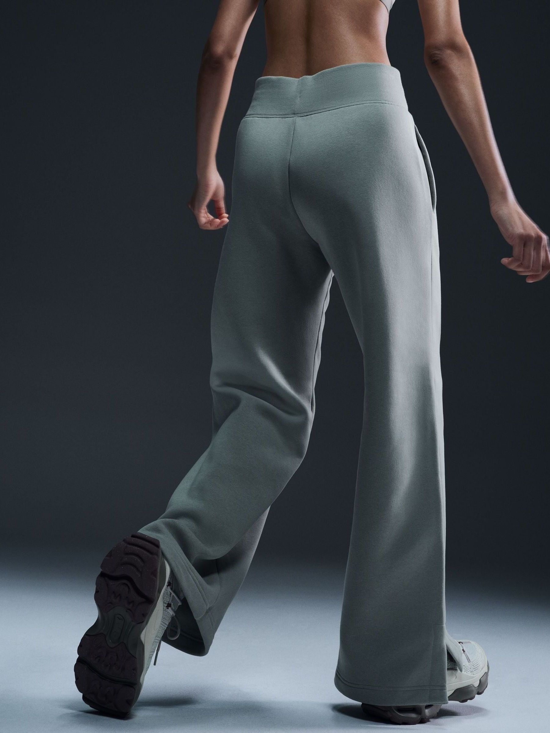 Womens nike tracksuit joggers cheap