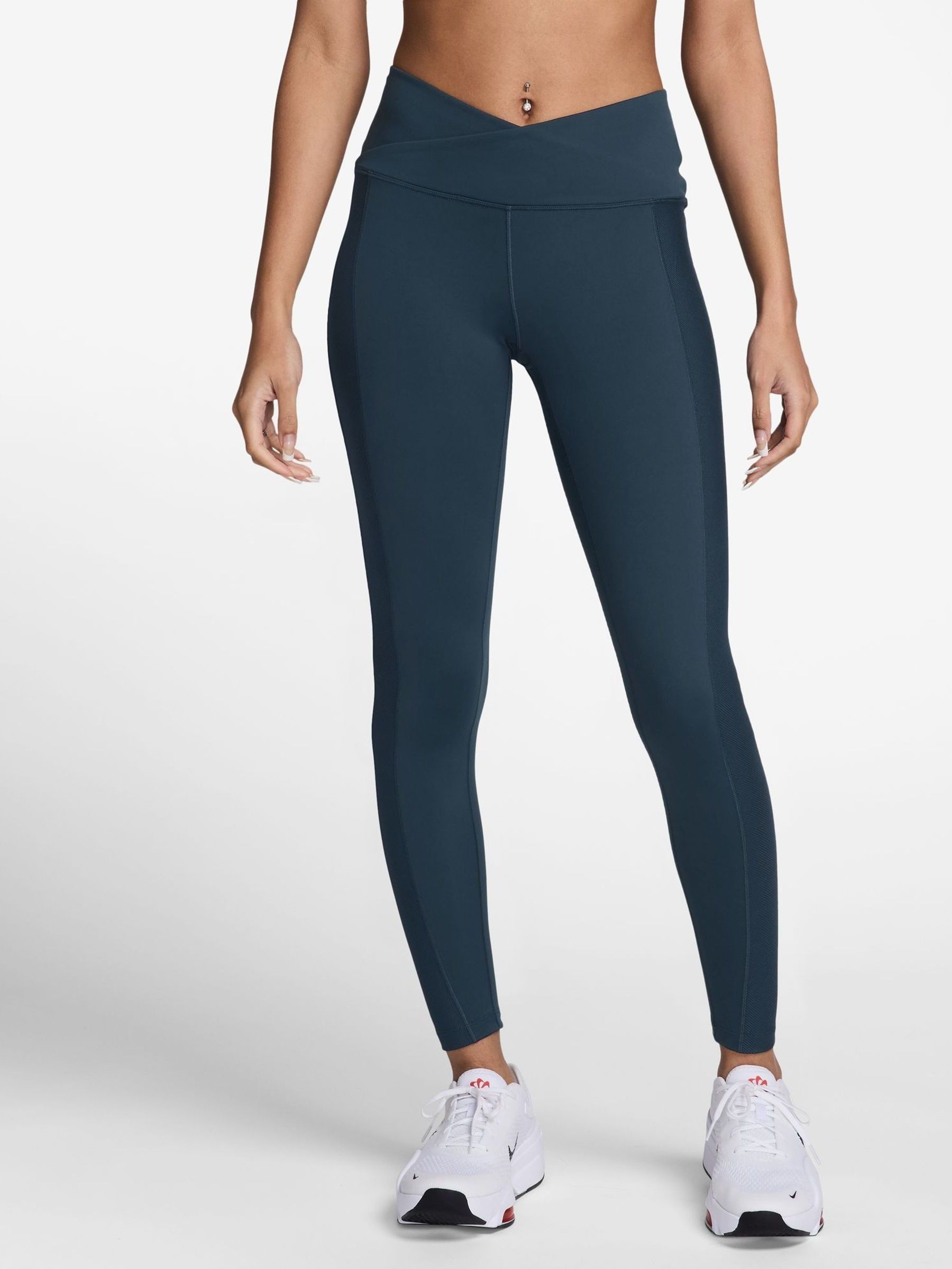 Nike twist leggings hotsell