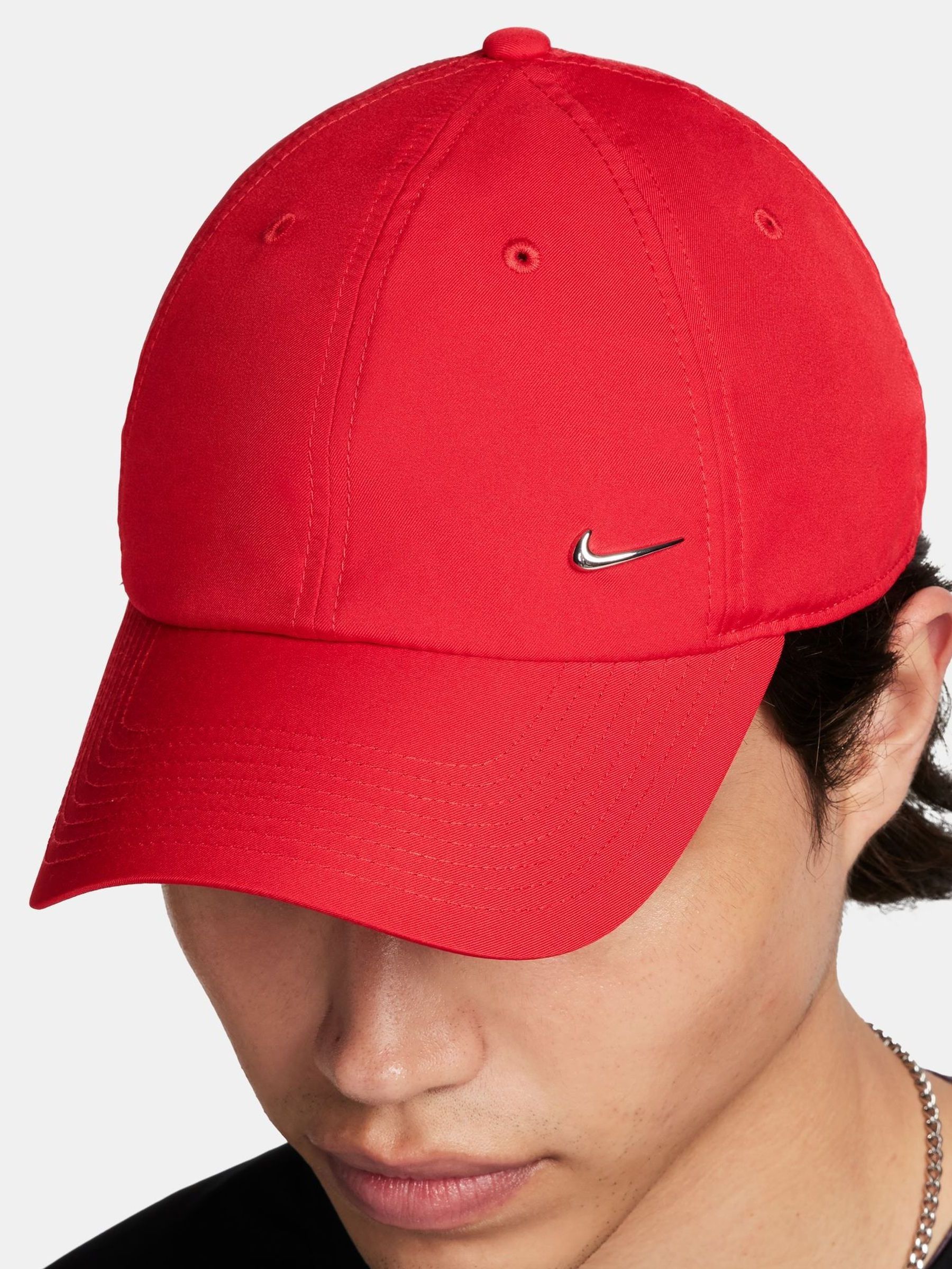 Nike metal swoosh logo shop