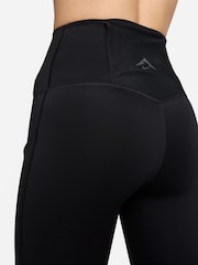 Schwarz - Nike Go Trail Running 7/8-Leggings mit starkem Stützeffekt, hohem Bund und Taschen - Bild 5 von 13