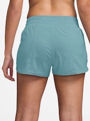 Blau - Nike One Dri-FIT Mid Rise 3" Brief Lined Shorts - Bild 2 von 5