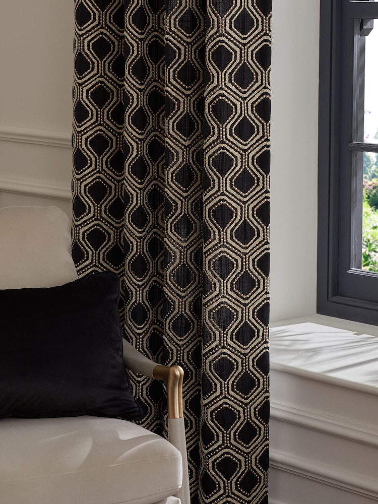 Luxuskollektion Schwergewichtige bestickte geometrische Ösenvorhänge mit Futter - Bild 1 von 5