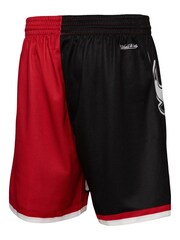 Fanatics NBA Chicago Bulls NBA Big Face Fashion Black Shorts 5.0 - Image 3 of 4