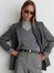 Reiss Grey Rosaria Petite Woven Pintuck-Detail Flared Trousers - Image 5 of 10