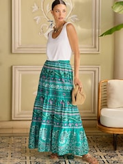 V&A | Love & Roses Green Paisley Petite Printed Tiered Skirt - Image 2 of 4