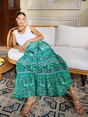 V&A | Love & Roses Green Paisley Petite Printed Tiered Skirt - Image 4 of 4