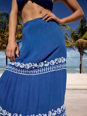 Blau - Love & Roses Gestufter Maxirock mit Stickerei - Bild 3 von 4