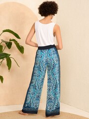 Love & Roses Bedruckte Hose mit weitem Bein und Gürtel - Bild 3 von 4