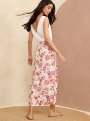 Love & Roses Ivory White Floral Printed Ruched Midi Skirt - Image 4 of 4