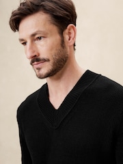 Banana Republic Black Point Sur Cotton V-Neck Jumper - Image 3 of 3