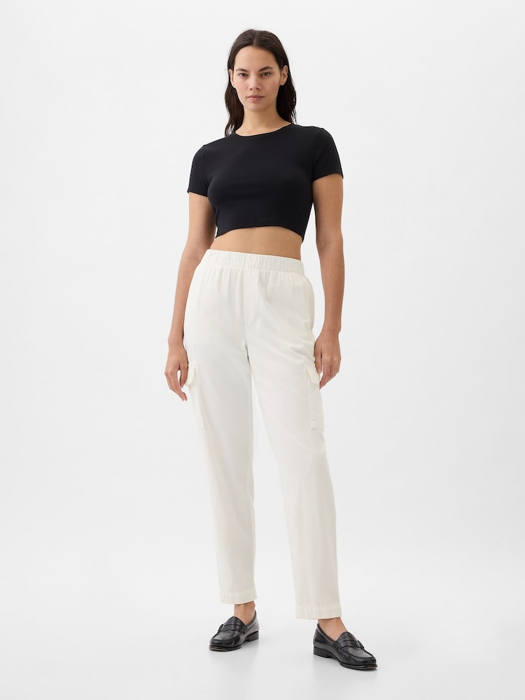 Gap White Twill Cargo Trousers - Image 5 of 5 Gap White Twill Cargo Trousers - Image 5 of 5