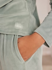 Bath & Body Works Green Fleece Top - Image 6 of 8