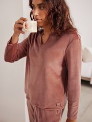 Bath & Body Works Rust Brown Fleece Top - Image 4 of 8