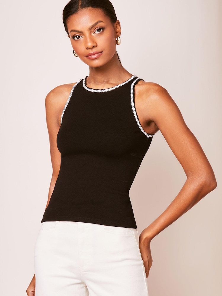 Lipsy Black Tipped Rib Racer Vest Top - Image 4 of 4