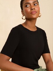 Love & Roses Black Premium Jersey Crew Neck T shirt - Image 2 of 4