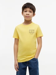 Tommy Hilfiger Yellow Outline Flag Logo Jersey T-Shirt - Image 1 of 5