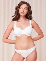 Triumph Harmony Spotlight Minimiser Bra - Image 1 of 5