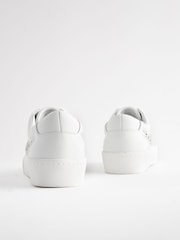 Bela - Forever Comfort® Lakirane trenirke z laserskim rezom - Slika 6 iz 7