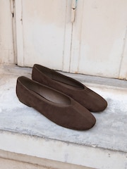 Linzi Brown Dedicate Wide Fit Square Toe Ballet Flats With Top Stitching - Image 6 of 6