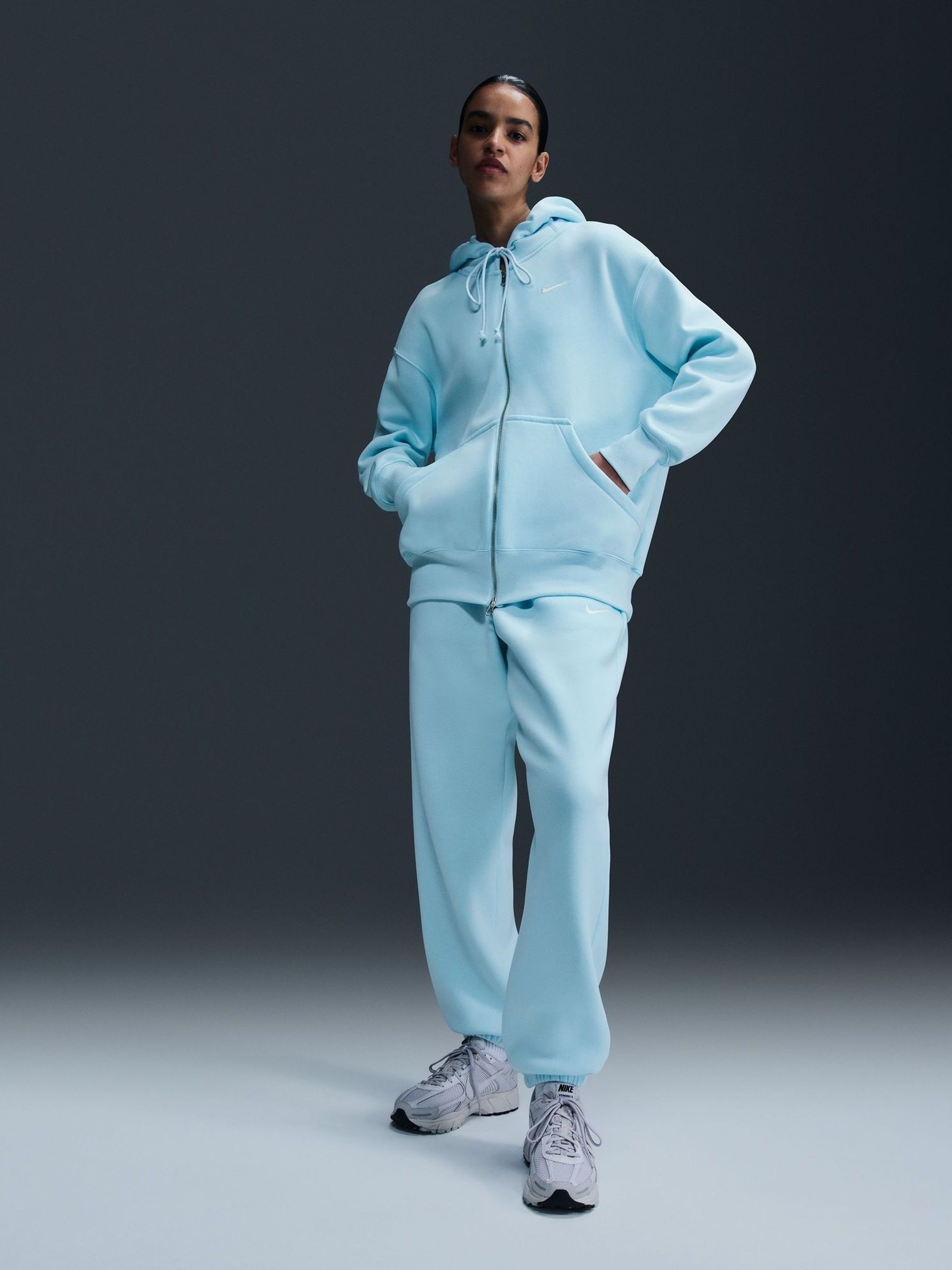 nike mini swoosh oversized zip through hoodie