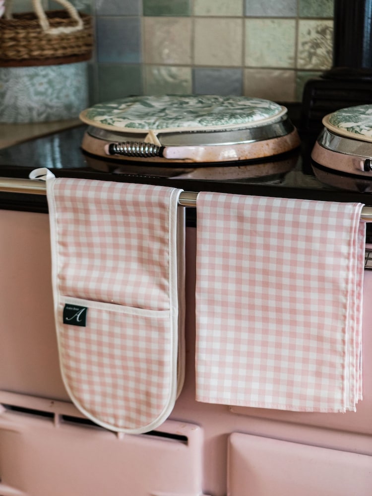 Avalon Home Pink Gingham Tea Towel - Image 1 of 3