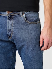 Wrangler Mid Blue Denim Slim Fit Texas Jeans - Image 4 of 4