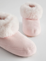 The White Company Pink Faux Fur Boot Slippers - Image 5 of 6