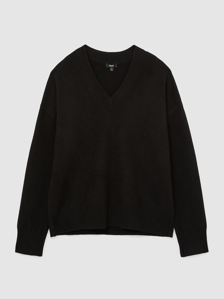 Reiss Black Alberz Wool-Cashmere V-Neck Jumper - Image 2 of 6 Reiss Black Alberz Wool-Cashmere V-Neck Jumper - Image 2 of 6