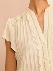 Love & Roses Ivory White Scallop Detail Flutter Sleeve Pleated Top - Image 2 of 4