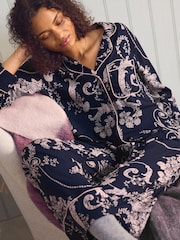 أزرق داكن/وردي - طقم بيجامة Josette بأزرار كاملة من Laura Ashley - Image 4 of 10